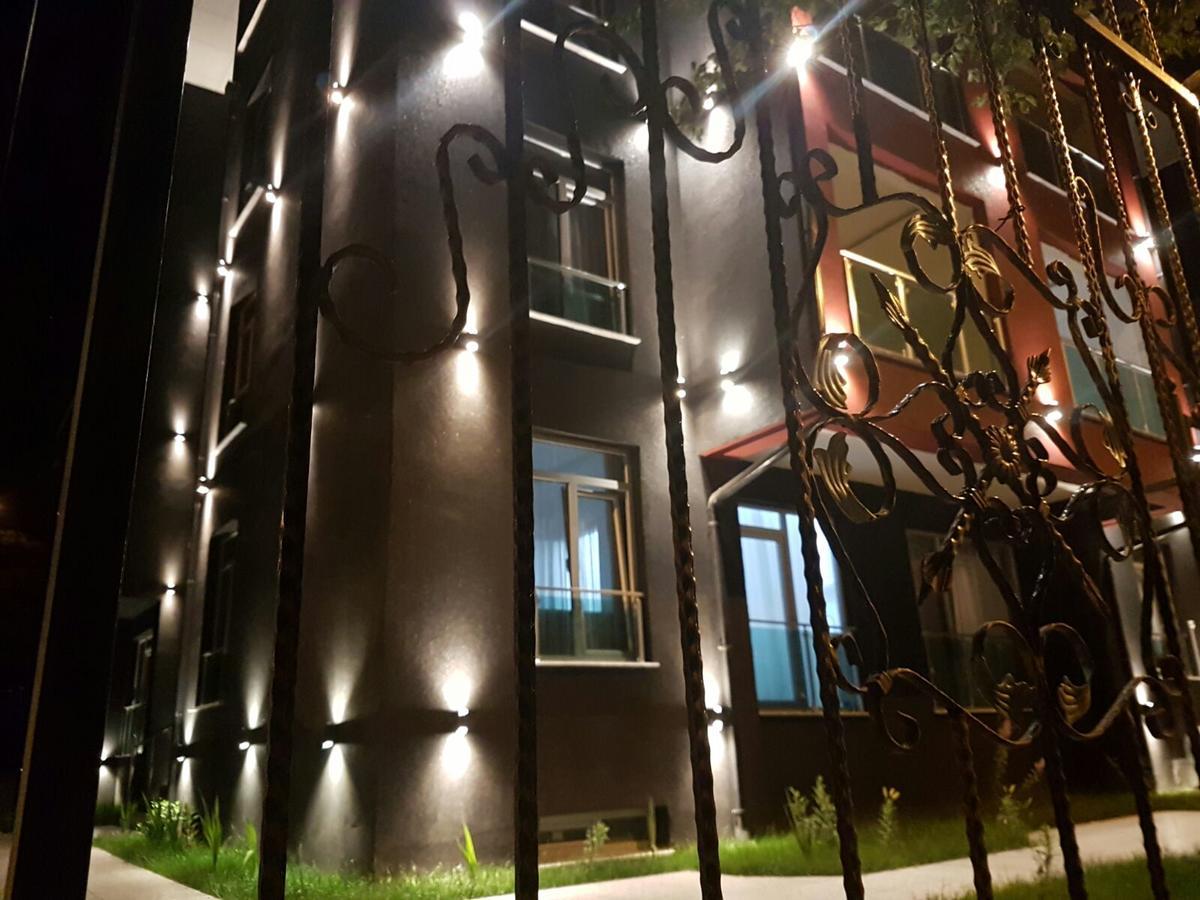 Doctor House Hotel Talas Exterior photo